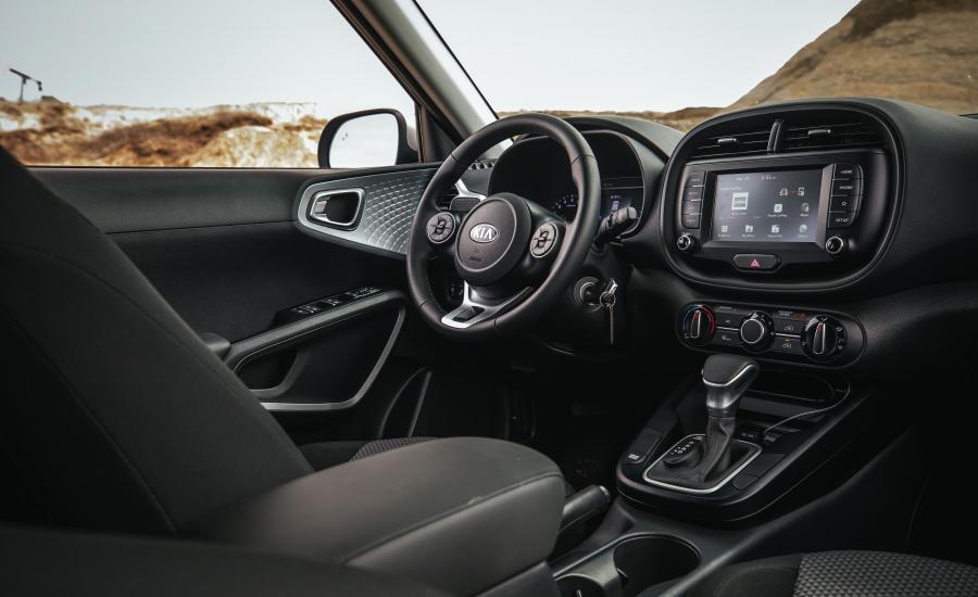 Интерьер Kia Soul X-Line (SK3) 2019 года  (NA) (фото 19 из 41)